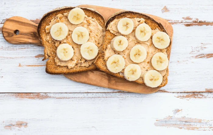 "5 Simple and Nutritious Breakfast Ideas to Kickstart Your Day"