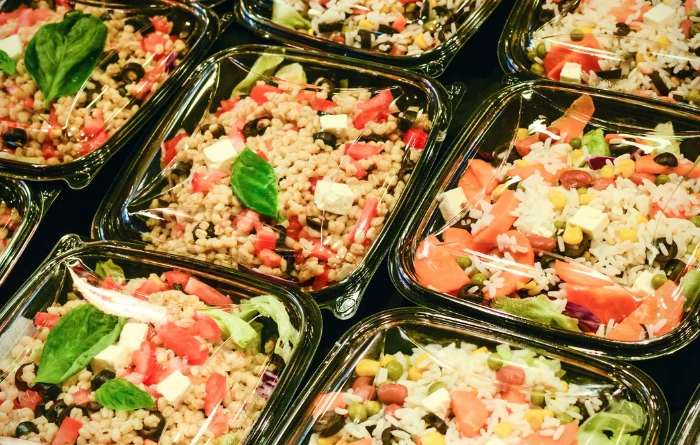 4 . Pre-packaged salads